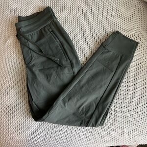 Athleta Headlands Hybrid Jogger